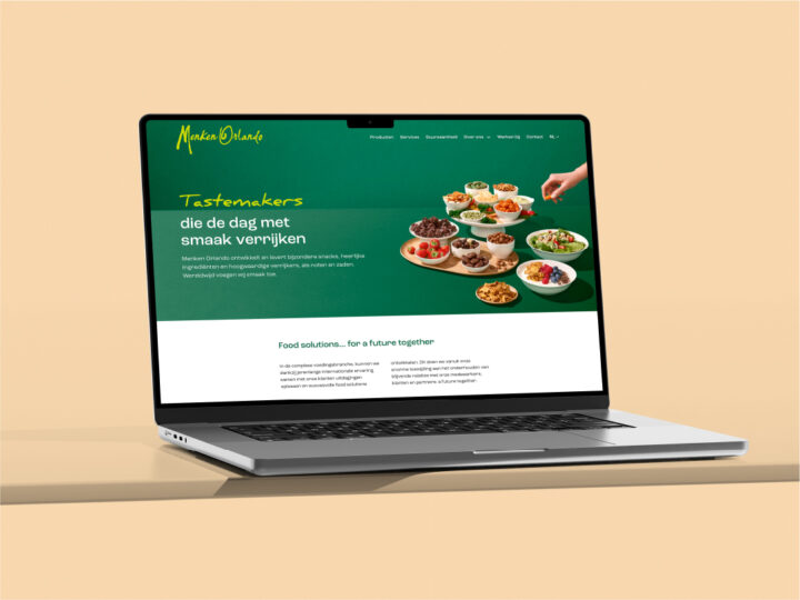 menken laptop mockup